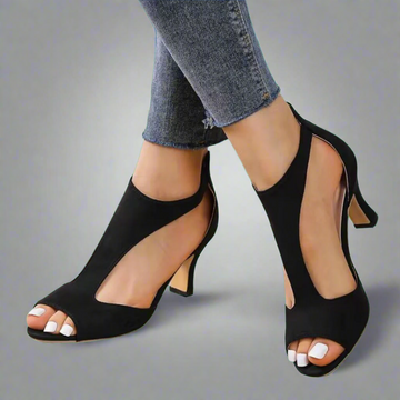 Black / 4.5